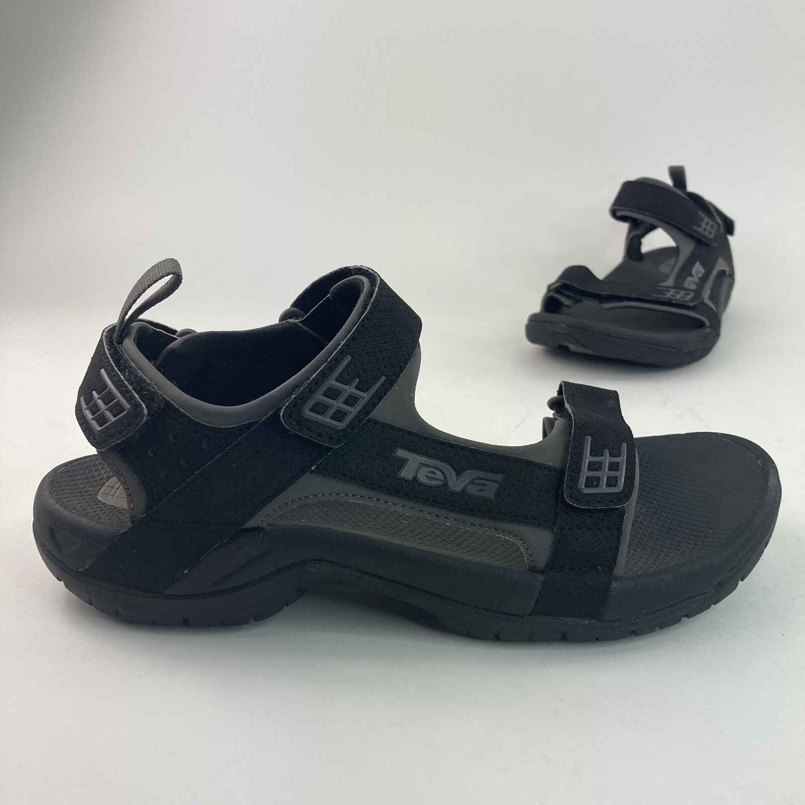teva minam sandals