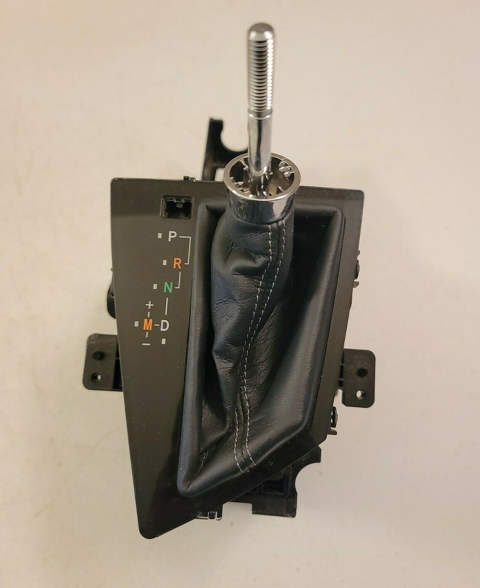 New 2014-2016 Toyota Corolla Transmission / Gear Shifter OEM