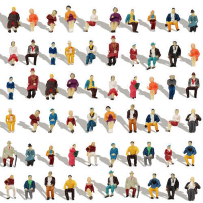 50*Alle Sitzend 1:87 Bemalte Figuren Passagier HO Scale Sitzende Menschen DE