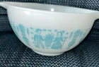 Pyrex Amish Butterprint 1.5 Quart Mixing Bowl Turquoise 401 MINT