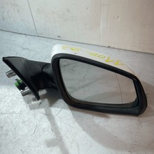 Retroviseur droit (ou coque) BMW 525