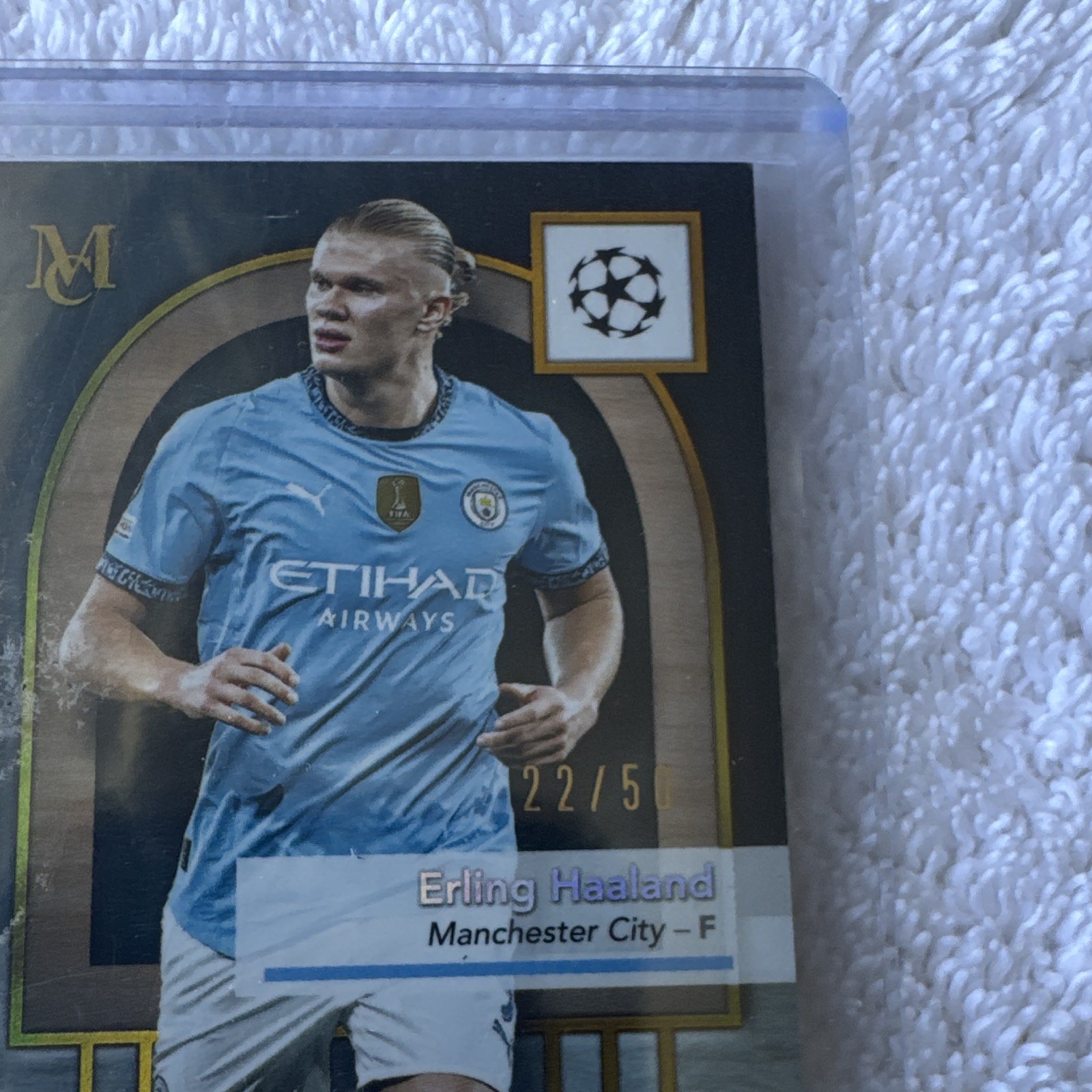 Topps Museum UEFA Club 2024-25 Erling Haaland Man City MMJR-EH Relic 22/50 view 2
