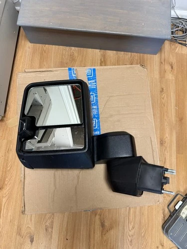 2025 Chevrolet Silverado 2500 3500 Side View Mirror Drivers Side *For parts*