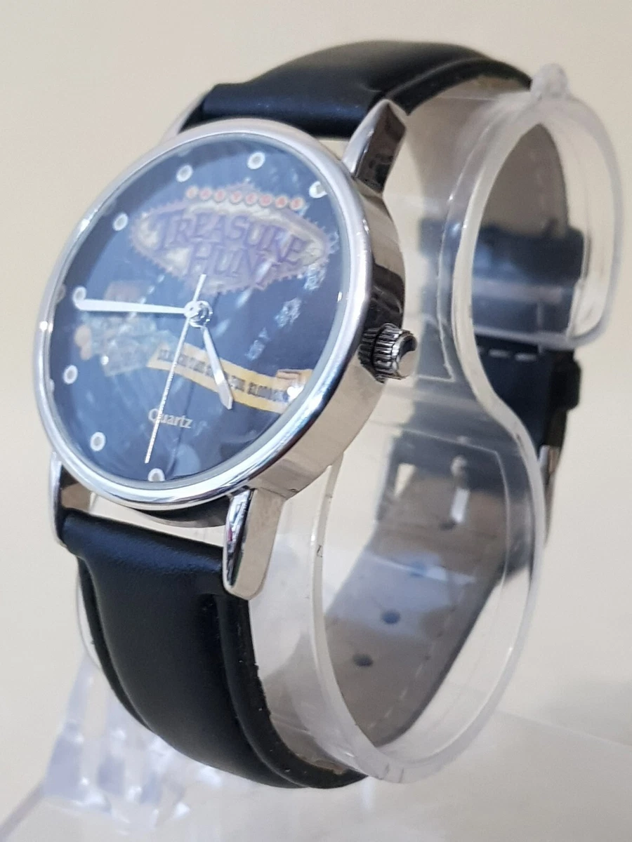 Hunt quartz watch top