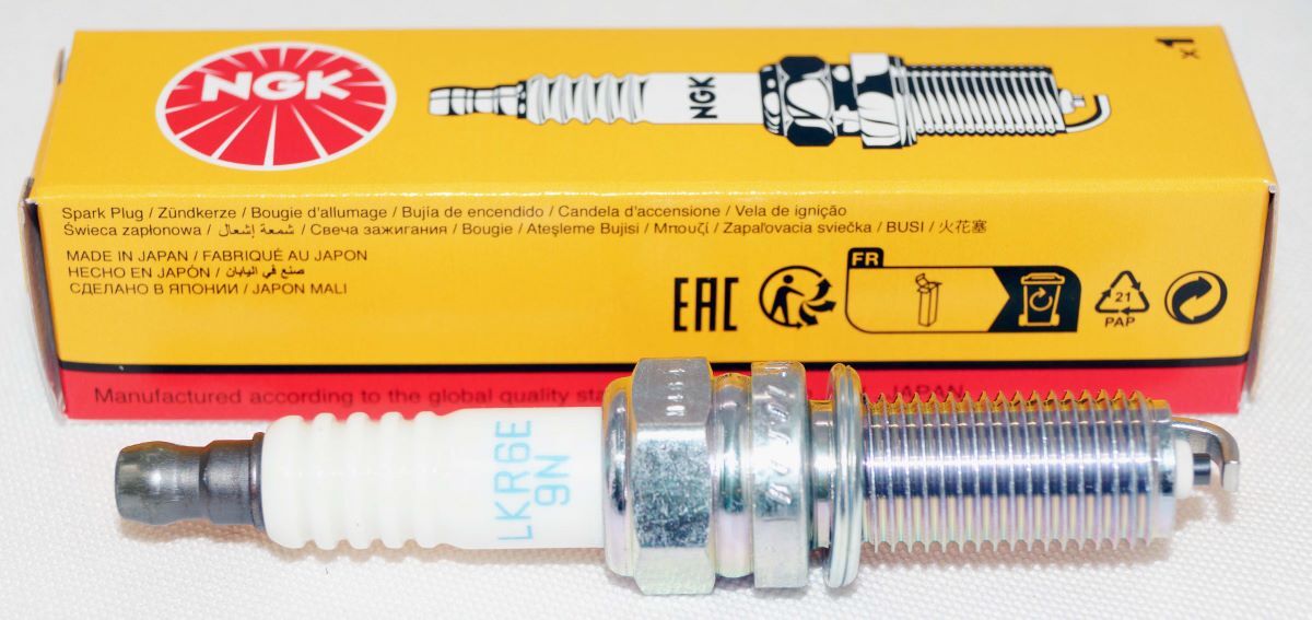 Genuine NGK 90410 Standard Nickel Spark Plug LKR6E9N Yamaha 4 Stroke