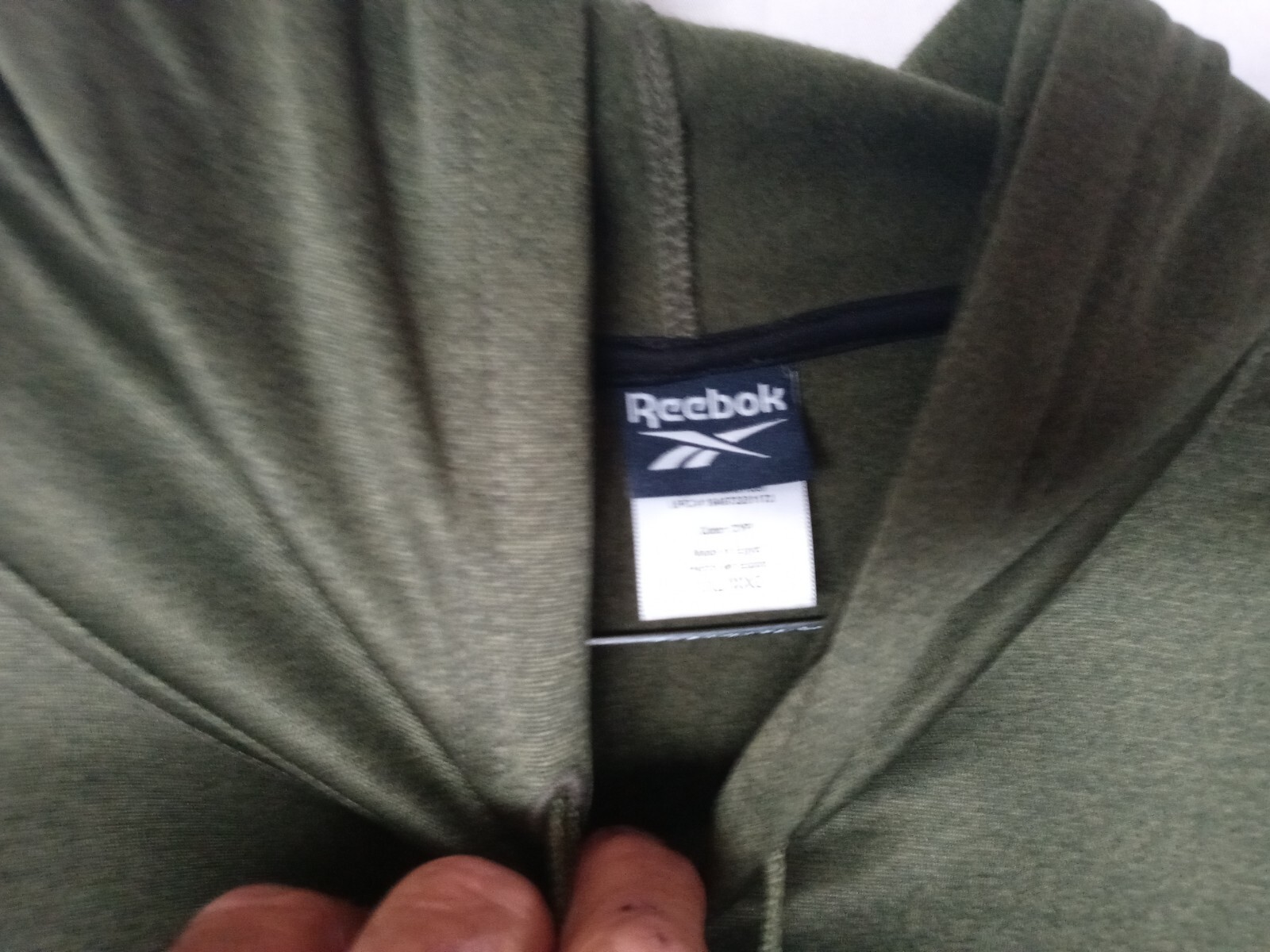 Reebok 100 percent polyester pullover hoodie Men'… - image 4