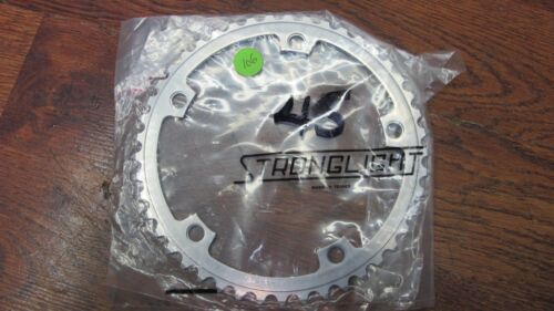NOS VINTAGE STRONGLIGHT 5 BOLT 144 BCD 45T CHAIN RING - Picture 1 of 3
