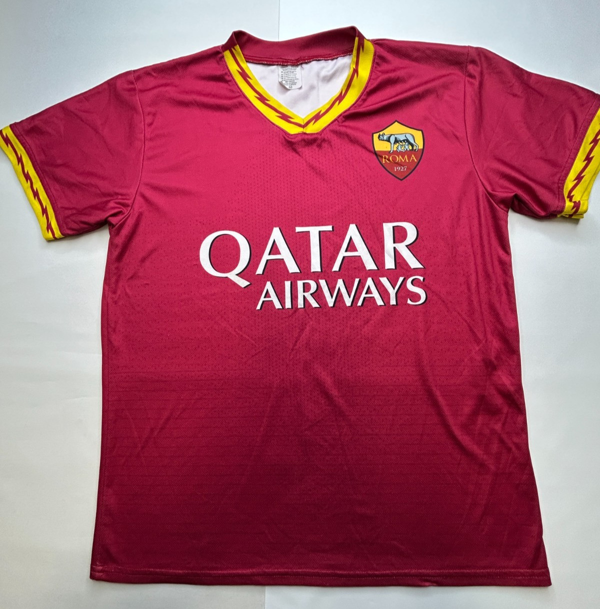 Vintage Qatar Airways Roma Soccer Jersey Size Medium #17 Salto De Pena Hyundai