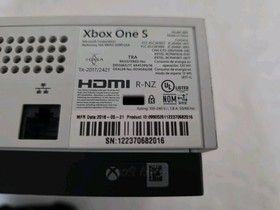 Microsoft Xbox One S Console White Complete w/ 2 Free Games Tested Working