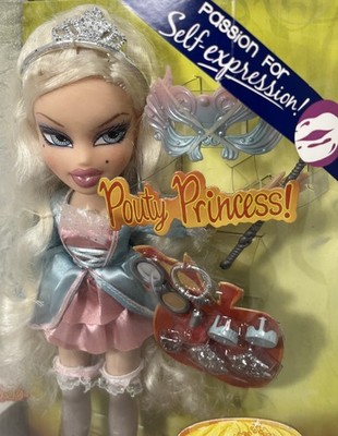 Vintage BRATZ Doll CLOE Pouty Princess Costume Party NEW 2008
