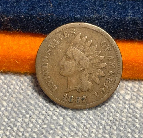 (#100875).  Indian Head Cent (Penny) - 1867  Choice fine   better date!