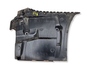 BMW 5 G30 G31 G38 2018 Halterung Stoßstange Stoßfänger hinten 8066752