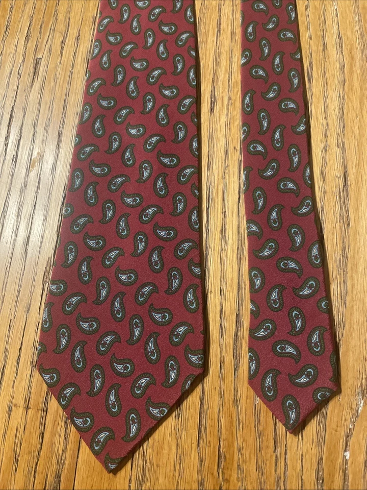 Corbata de seda de cachemira Nina Ricci usada en excelente estado para hombre hecha en Francia Foto 4 de 4