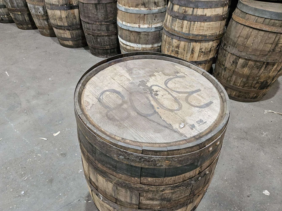 Wooden Whiskey Barrel - CO - Planters, Furniture,  Tables, Wedding Decorations  - Image 4 of 4