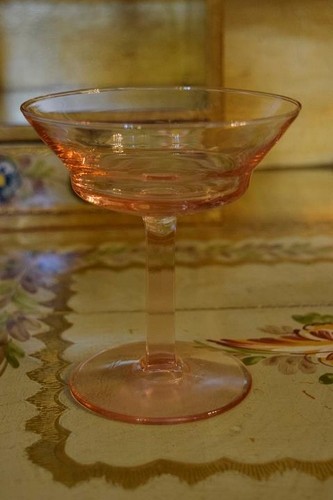 Fantastisches Set 8 antike französische rosa Art Deco Cocktail/Champagnergläser - Bild 10 von 22