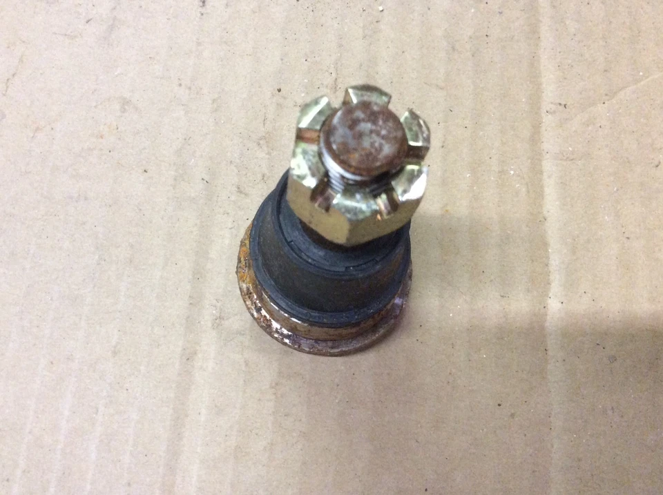 NUEVA NAPA 260-1425 Suspensión Rótula Delantera Inferior - Se Adapta a Nissan 90-99 Foto 4 de 4