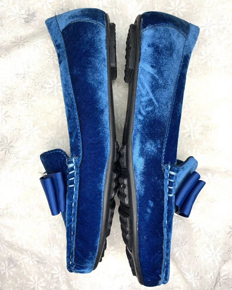 Zapatos mocasín de terciopelo rubor rosa vivo Isaac Mizrahi para mujer 6,5 W nuevos Foto 2 de 4