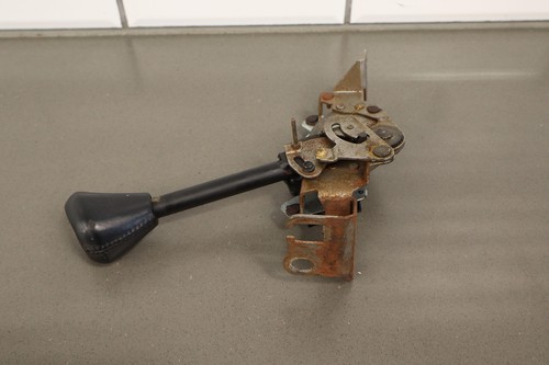 84-96 C4 Corvette Automatic Trans Floor Shifter W/ Knob - Picture 12 of 12