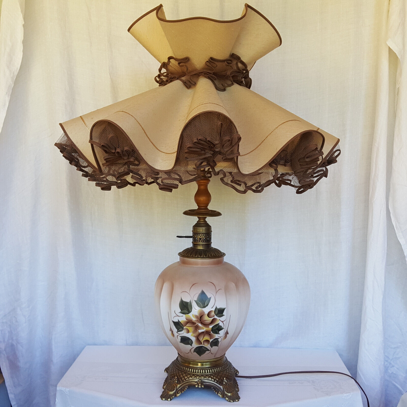 regional gateway gå på indkøb Two Vintage Hand Painted 30" H Lamps w/24" Scalloped Ruffled Western Lamp  Shades | eBay