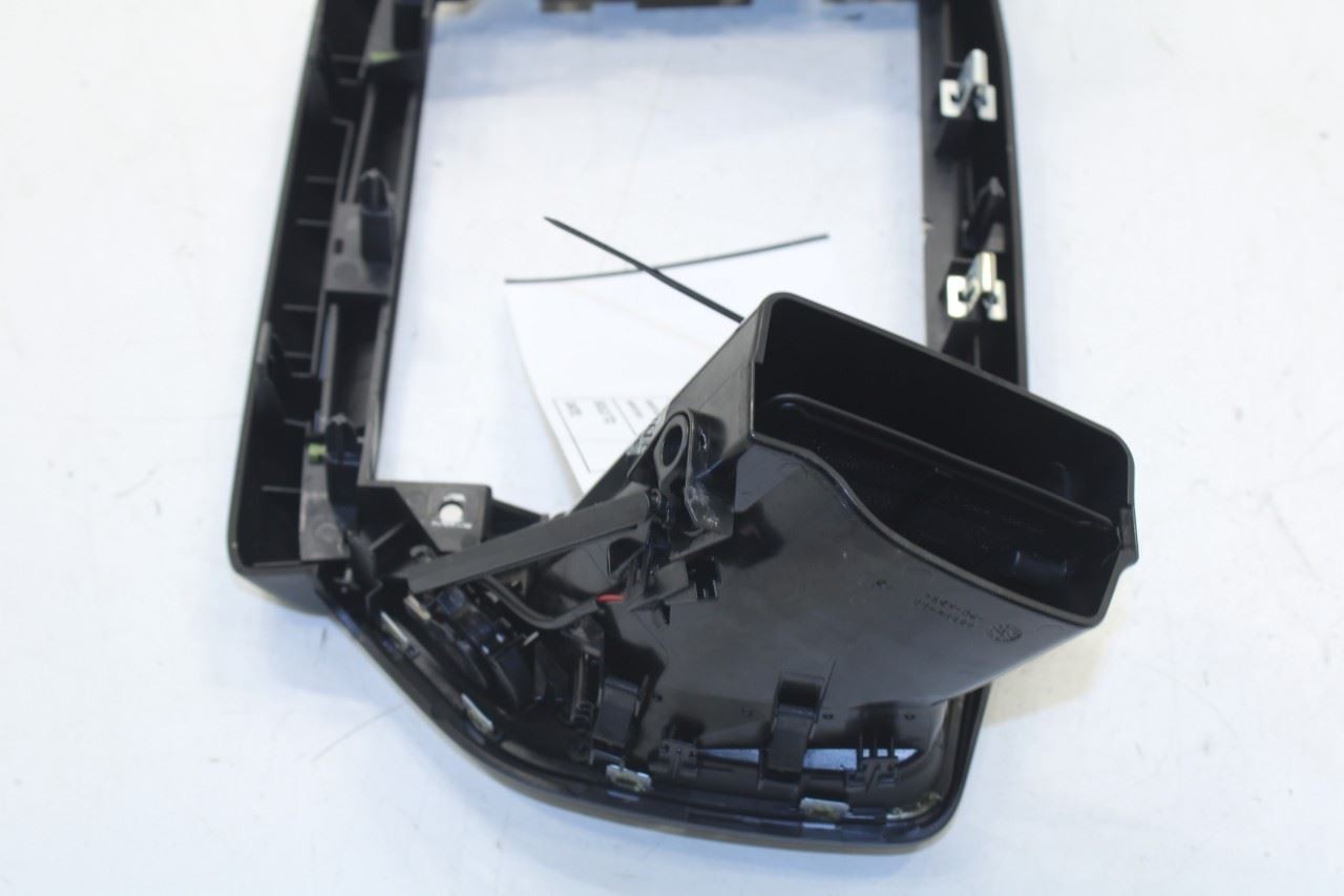 2017-2020 Maserati Ghibli Dash Center Screen Bezel Trim w/ Air Vents 670066392