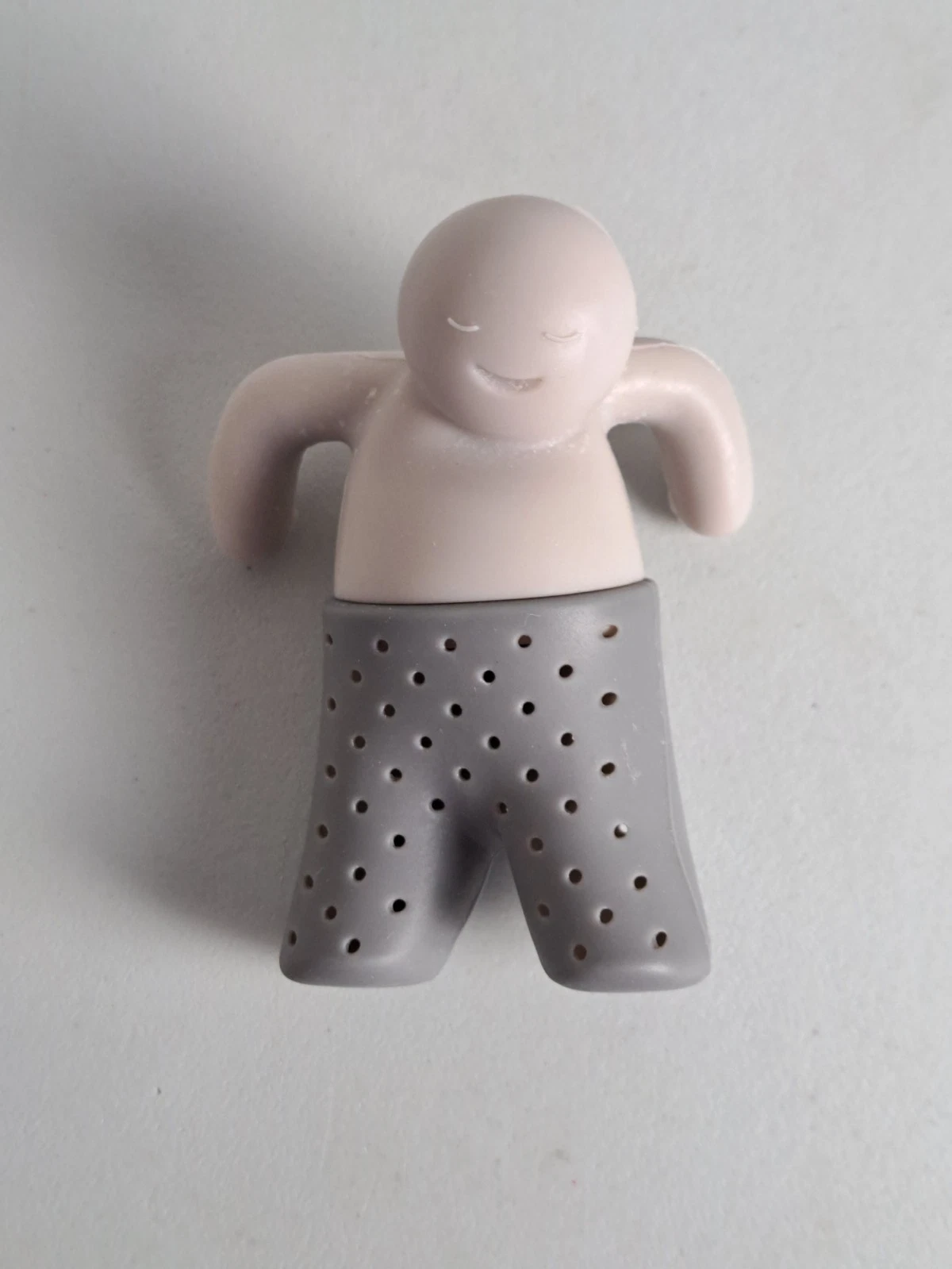 Genuine FRED MR. TEA Reusable Silicone Tea Infuser Gray Fun For Tea Lovers
