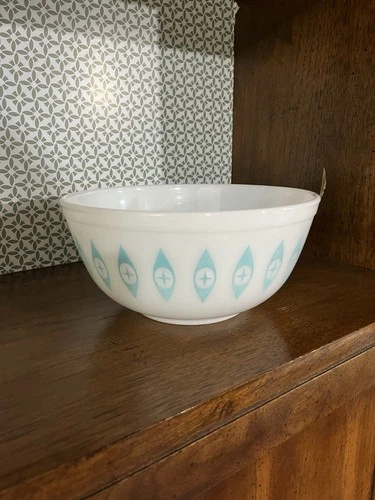 Pyrex Atomic Eyes 403 Size Bowl Vintage