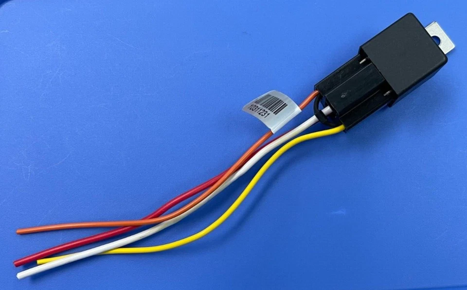 Universal Audiovox Código Alarma Coche Arrancador Kill Relé con Enchufe Diodo y Arnés Foto 3 de 3