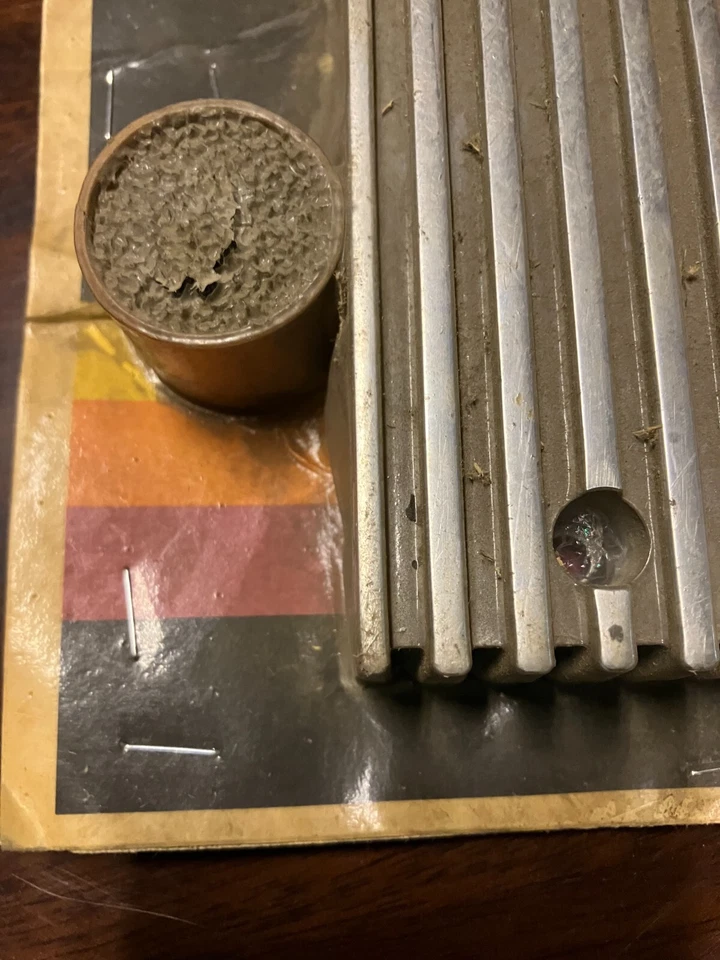 VINTAGE MR GASKET 4358 POLISHED ALUMINUM Valve Cover Oil Breather RAT ROD GASSER - Image 2 of 4