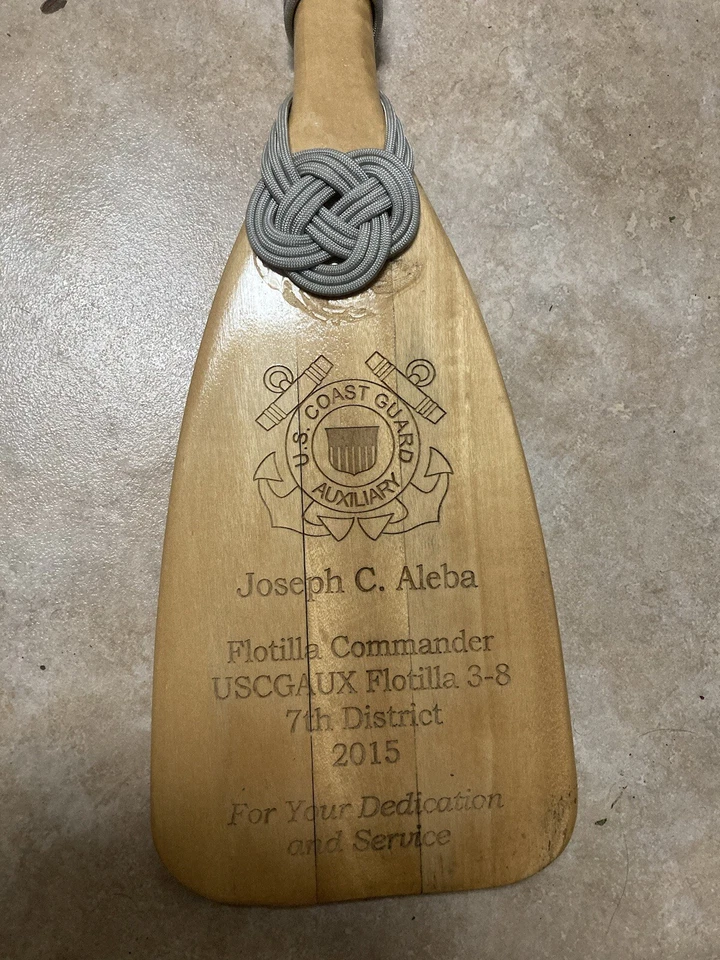 U.S.C.G. Escultura auxiliar remo remo arte parede decoração praia náutica - Imagem 3 de 4