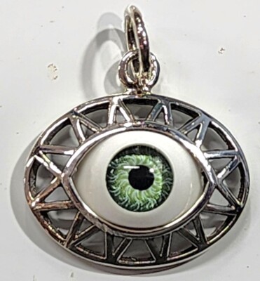 Evil Eye Pendant Oval 925 Sterling Silver Green Eye New # 8A
