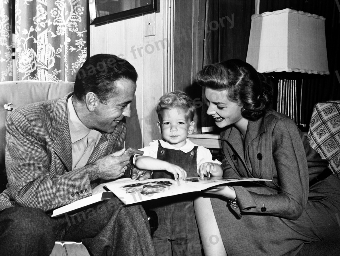 8x10 Print Humphrey Bogart Lauren Bacall with Son at Home #381 | eBay