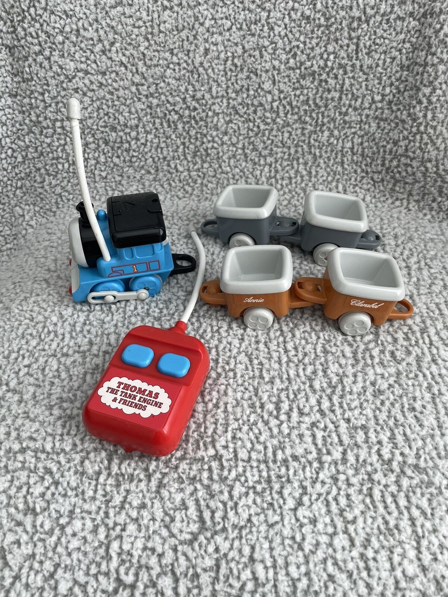 Thomas The Train & Friends Chug Along Cars Annie Clarabel Thomas The Train & Friends Chug Along Cars Annie Clarabel