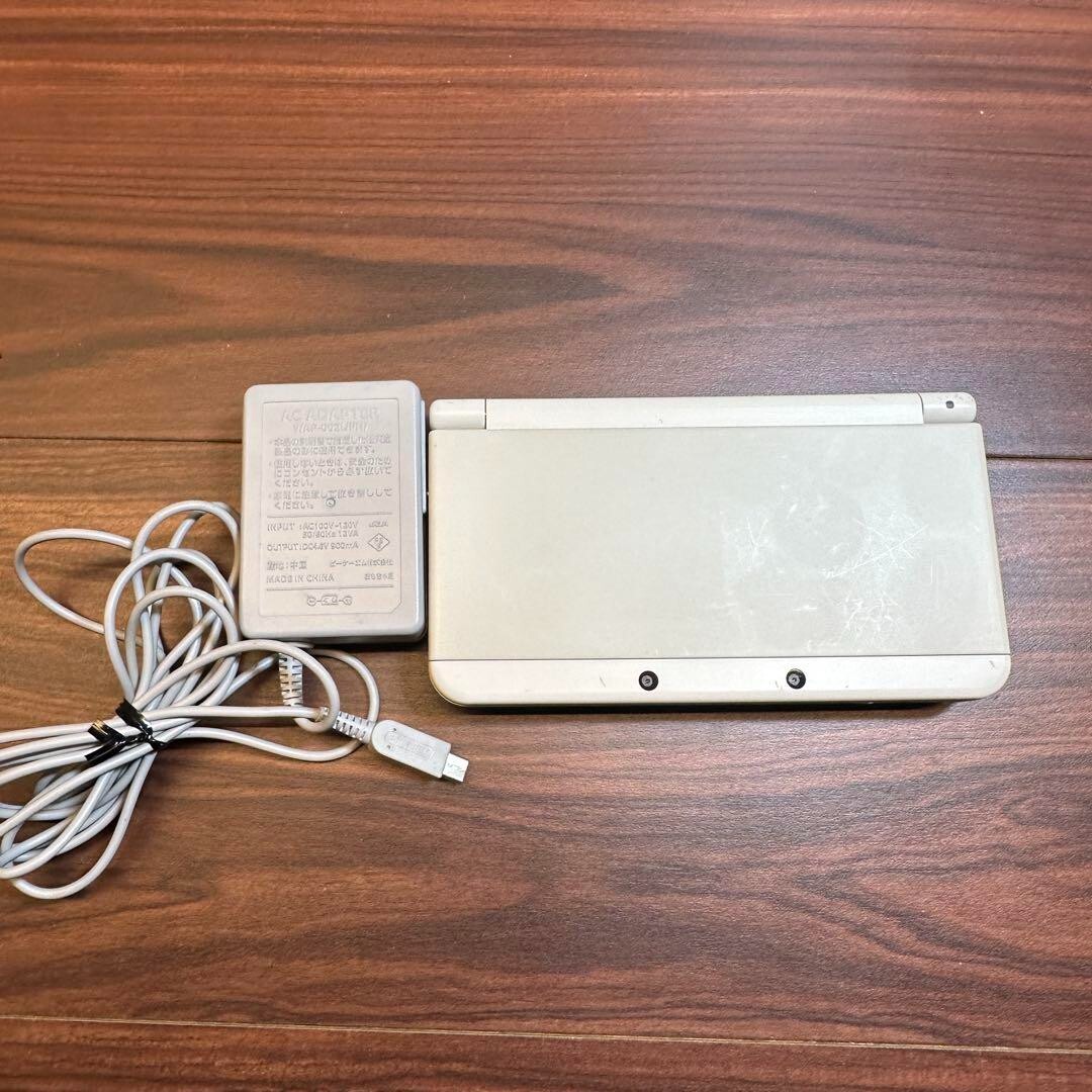 Nintendo New 3DS Super Mario Edition Handheld System - White for