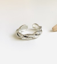 Silver Twisted Fully Adjustable Toe Ring