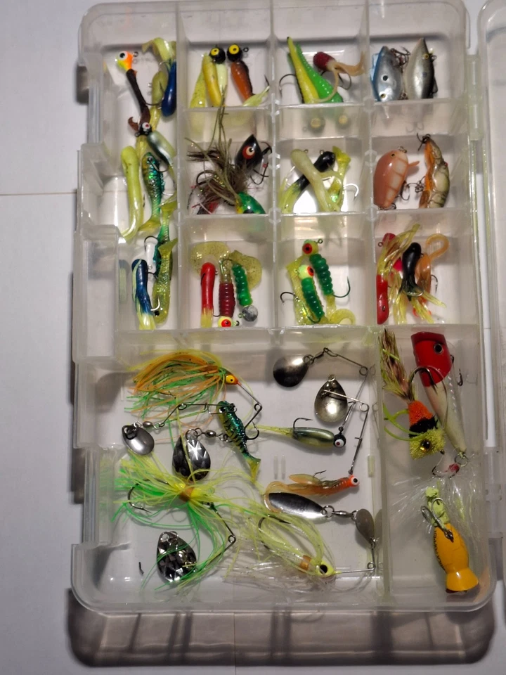 bolsa aparejos de pesca con cajas Foto 3 de 4