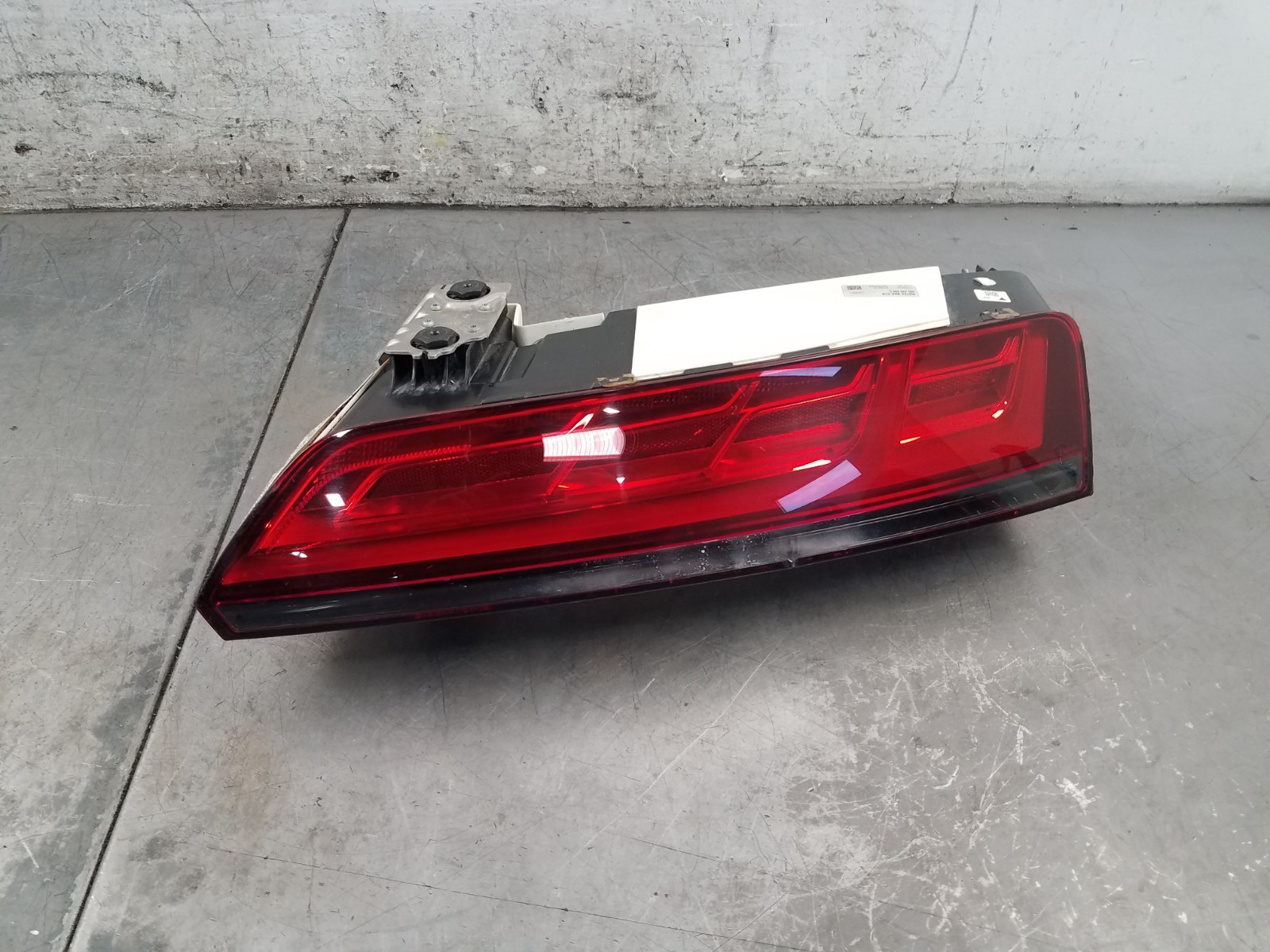 2017 Audi R8 V10 Plus Spyder Right Passenger Tail Light - * #4720 CA2