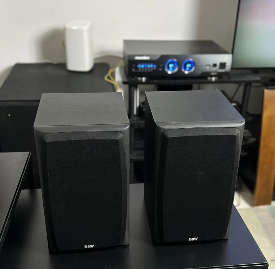 Altavoces de estantería B&W Bowers & Wilkins DM303 | Probados | Audiófilos | Excelente Foto 3 de 4