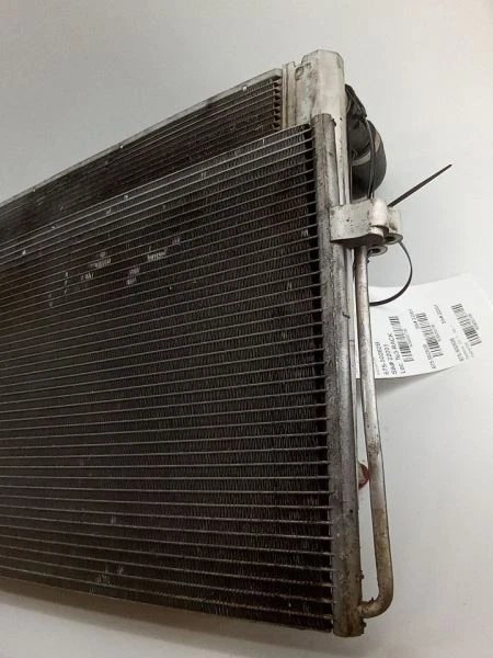 2008-2010 BMW 535i РАДИАТОР В СБОРЕ OEM Б/У 1711 7795138-02 - Изображение 2 из 4