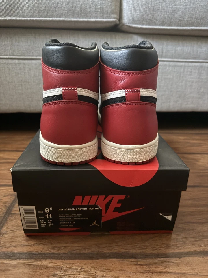 Jordan 1 Retro Alto OG Puntera Negra 2016 9,5 M Foto 2 de 4