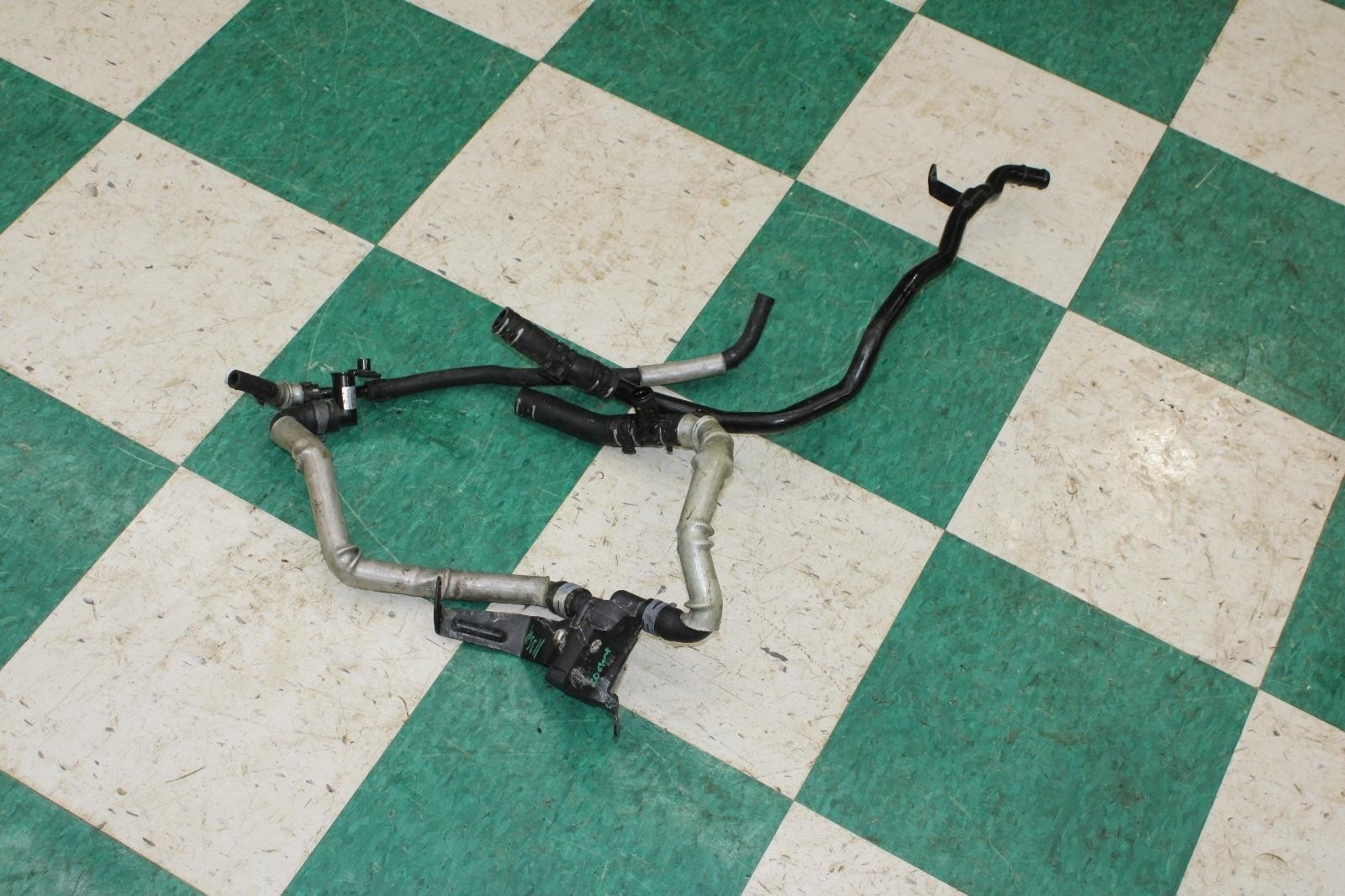 Bentley Flying Spur 2013-2018 Water pump hose