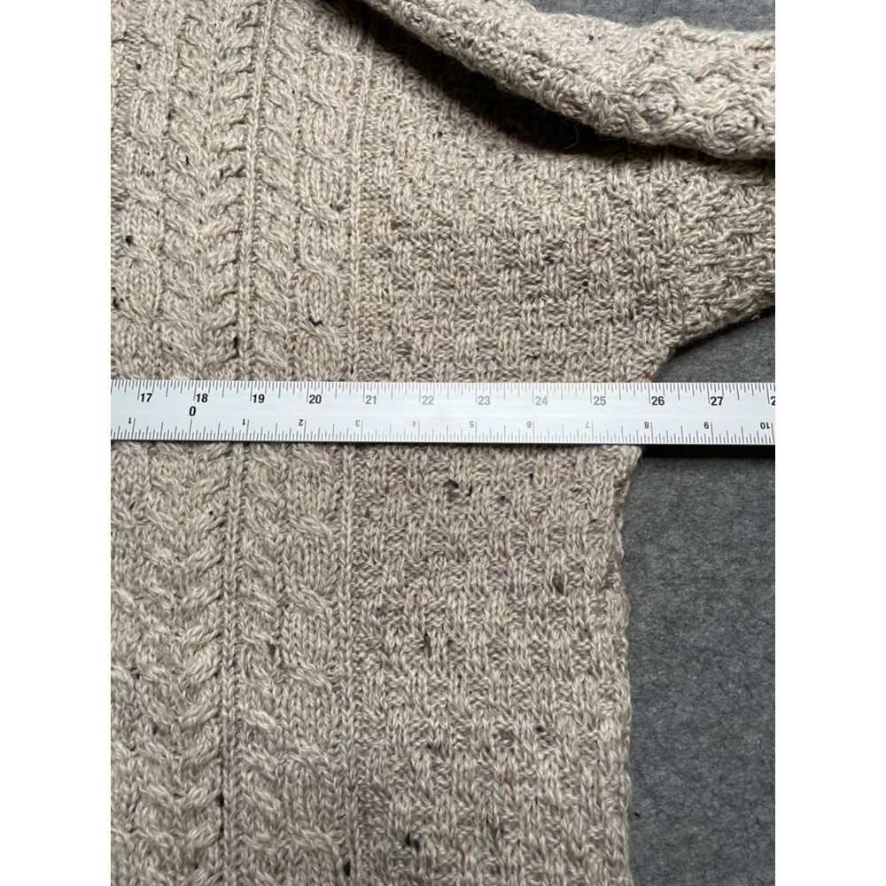 Carraig Donn Irish Aran Cable Knit Wool Cardigan Sweater Carraig Donn Irish Aran Cable Knit Wool Cardigan Sweater