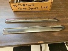 1949-50 Ford Front Fender Spears Trim Pair Nice Nos 521 1949-50 Ford Front Fender Spears Trim Pair Nice Nos 521