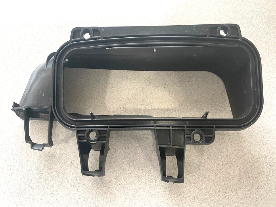 2004-2010 MERCEDES-BENZ CLS500 C219 ~ PAINEL CENTRAL DE VENTILAÇÃO DE DUTO DE AR ~ A2118300044 - Imagem 2 de 3