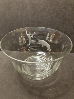 Art Glass Serving Bowl Etched Hunter & Bear w/Pine Trees 9.5  Dia X 5.5  High