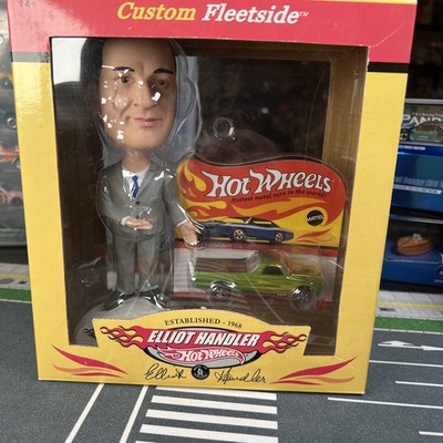 2003 Hot Wheels GREEN CUSTOM FLEETSIDE Redlines ELLIOT HANDLER BOBBLEHEAD 2813/