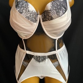 Ann Summers ADALICIA Suspender Basque, Nude/Black Sheer Mesh & Lace, UK XL F-H