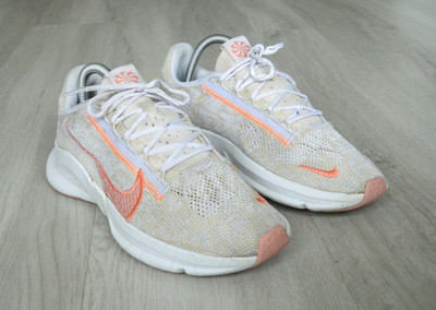 Nike SuperRep Go 3 Flyknit NN Damen Sneaker Creme & Orange Größe 6 / 40