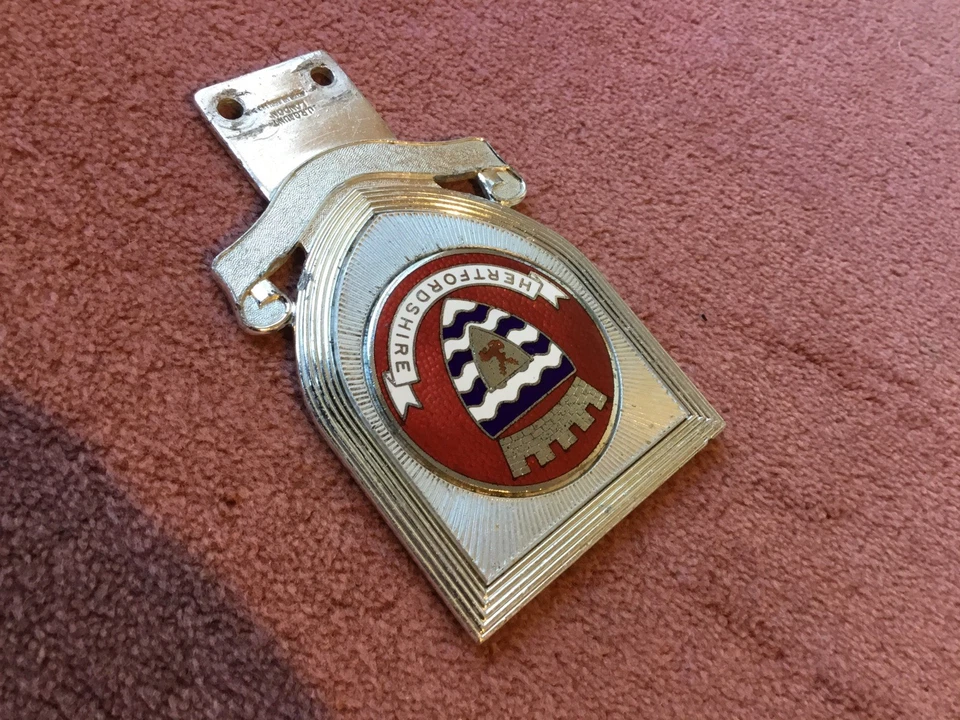 VINTAGE CAR BADGE.( J.R.GAUNT , Hertfordshire County Shield Car Badge.) - Image 4 of 4