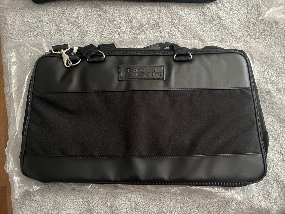 Combo bolsa de turismo Harley-Davidson. Foto 2 de 4