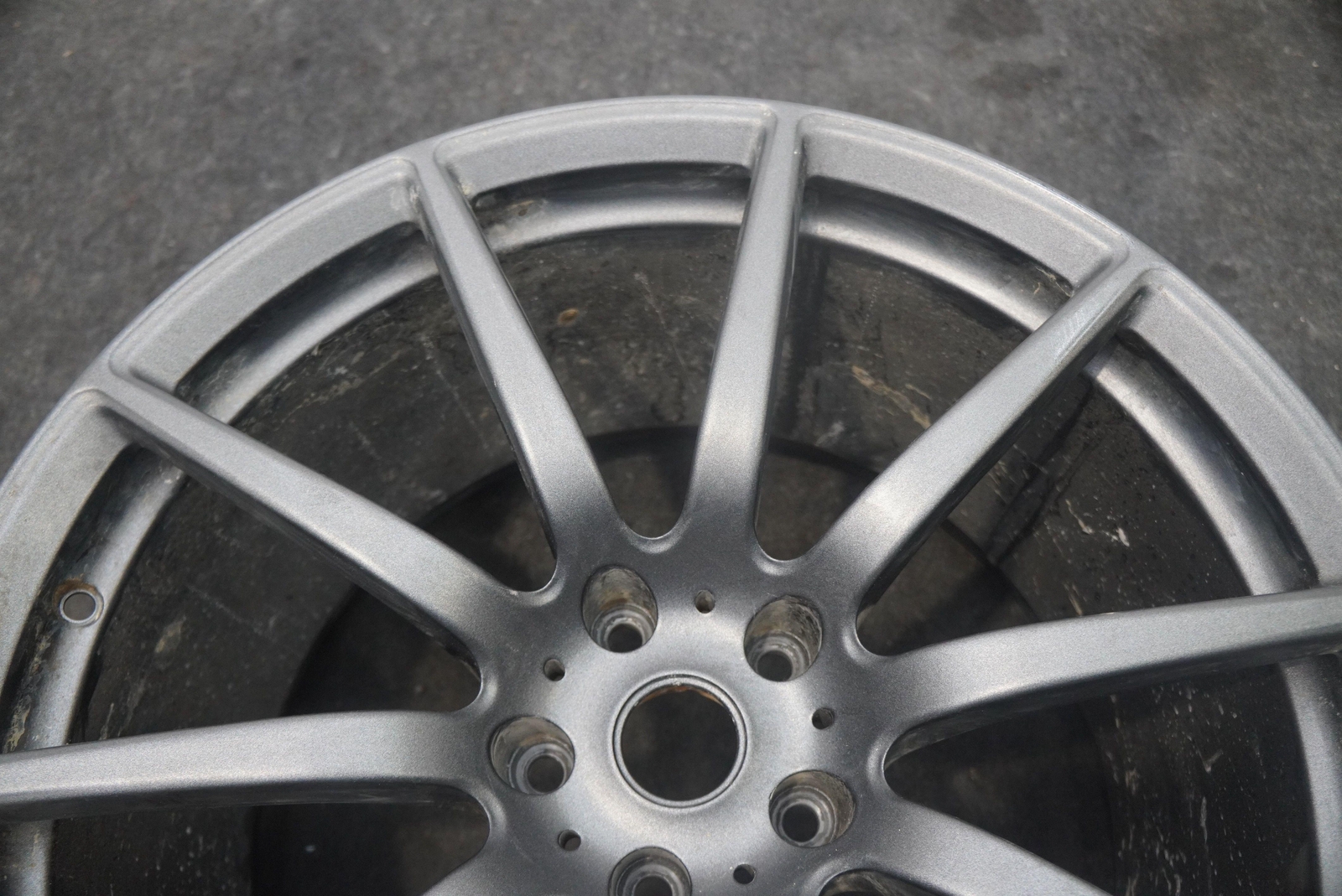 Rear 20X11" Inch 10 Spoke Wheel Rim 11B0183CP OEM McLaren 650S 2015 *Note*